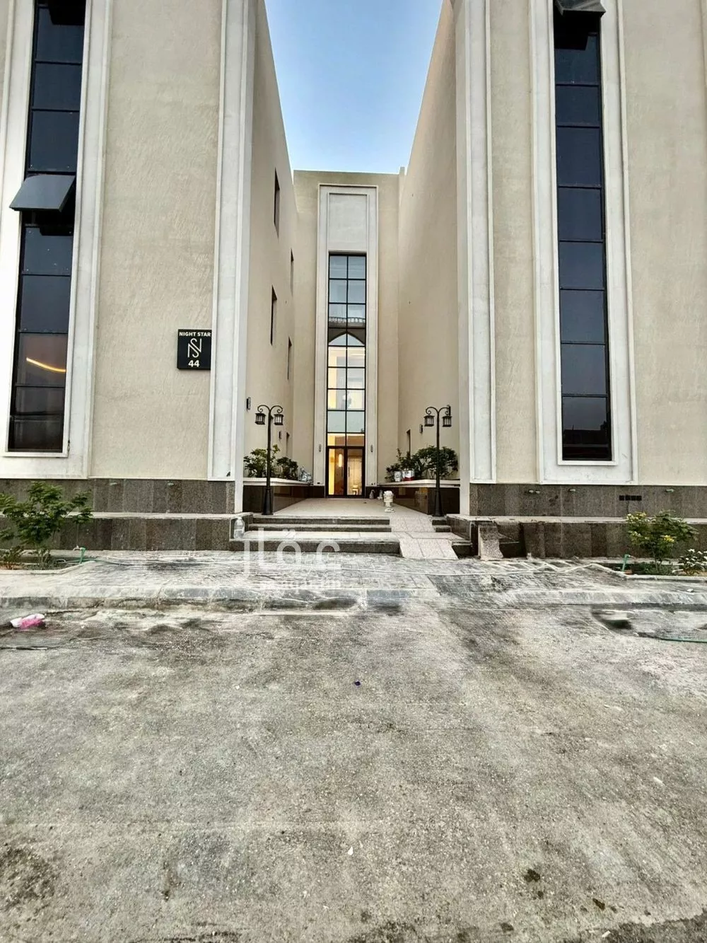 4 bedroom apartment in Al Mahdiyyah 4