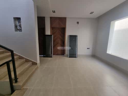 5 bedroom villa in Okaz 9
