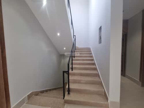 5 bedroom villa in Okaz 10