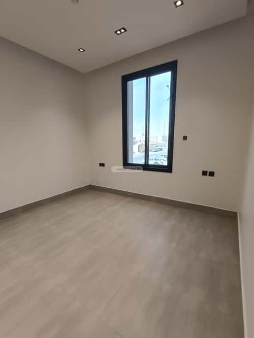 4 bedroom apartment in Al Yarmouk 9