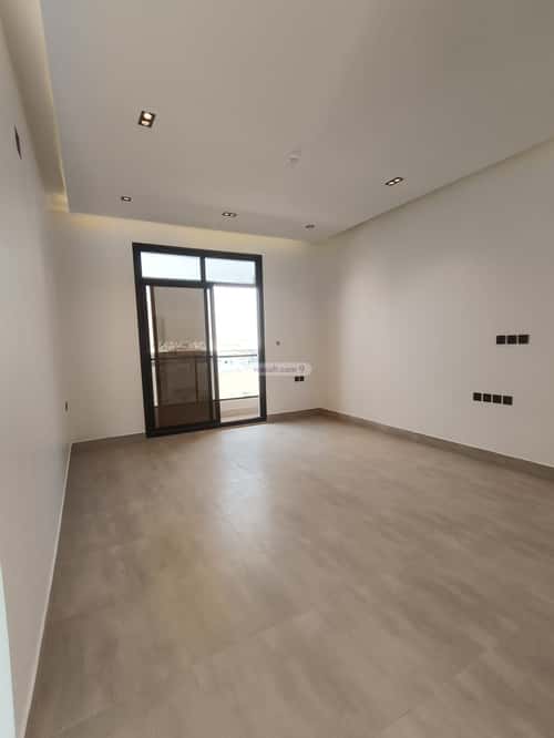 4 bedroom apartment in Al Yarmouk 15