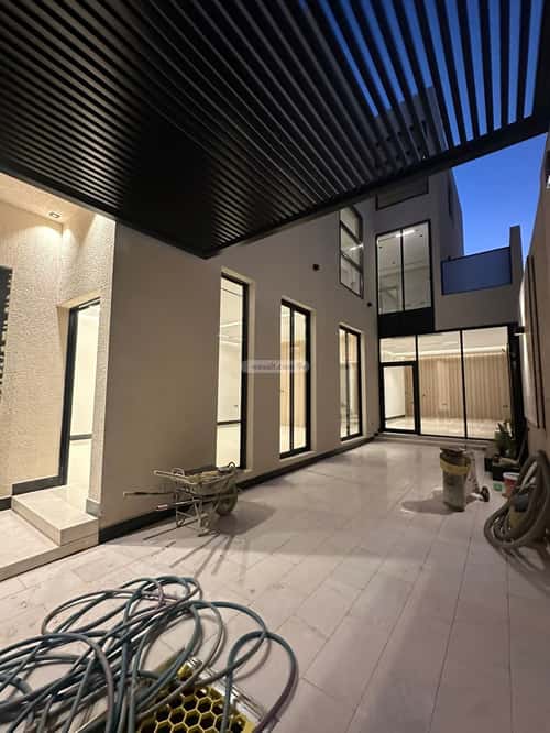 5 bedroom villa in Al Mahdiyyah 13