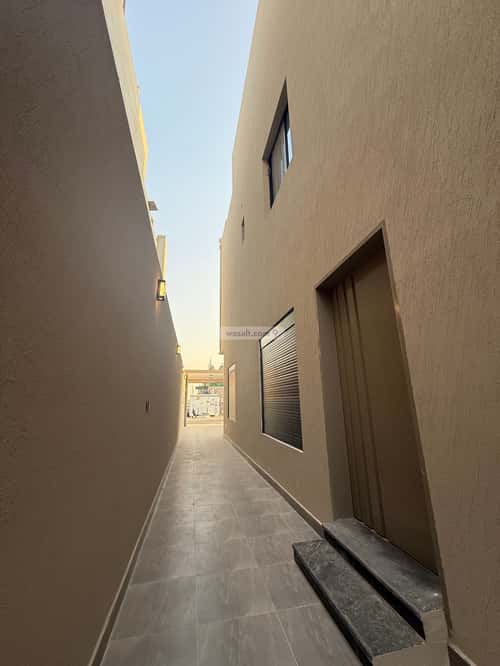 5 bedroom floor in Al Safaa 4