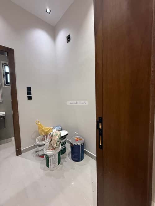 5 bedroom floor in Al Safaa 10