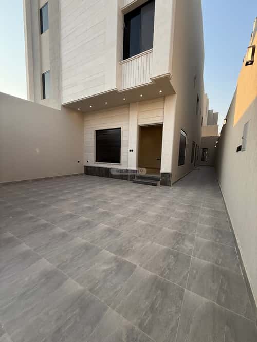 5 bedroom floor in Al Safaa 13
