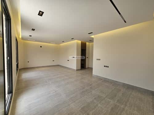 5 bedroom villa in Al Rimal 7