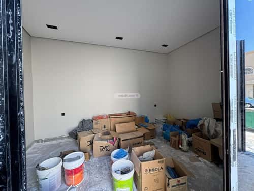 4 bedroom floor in Ishbiliyah 11