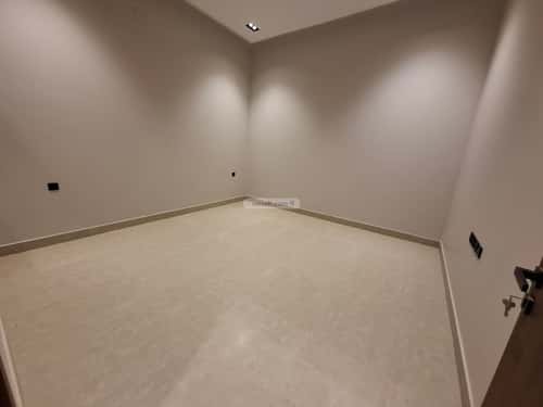 4 bedroom floor in Qurtubah 11