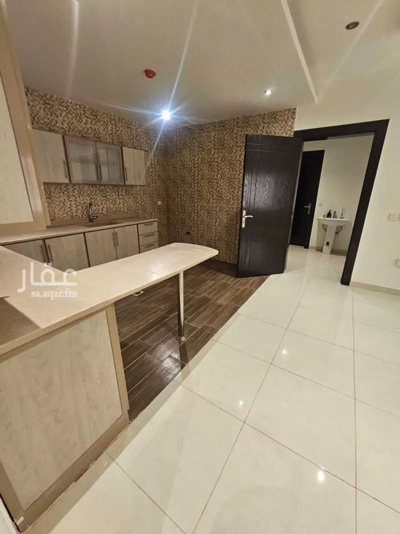 3 bedroom apartment in Al Rawabi, Eastern Province 8