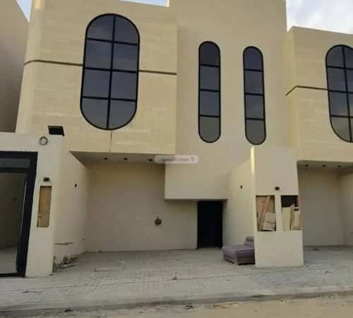 4 bedroom floor in Tuwaiq 1