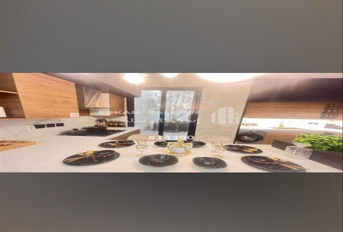 6 bedroom apartment in Al Munsiyah 3