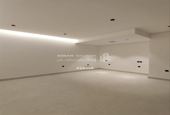 4 bedroom apartment in Dhahrat Laban 2