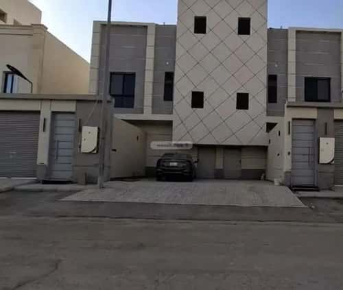 4 bedroom floor in Badr 3