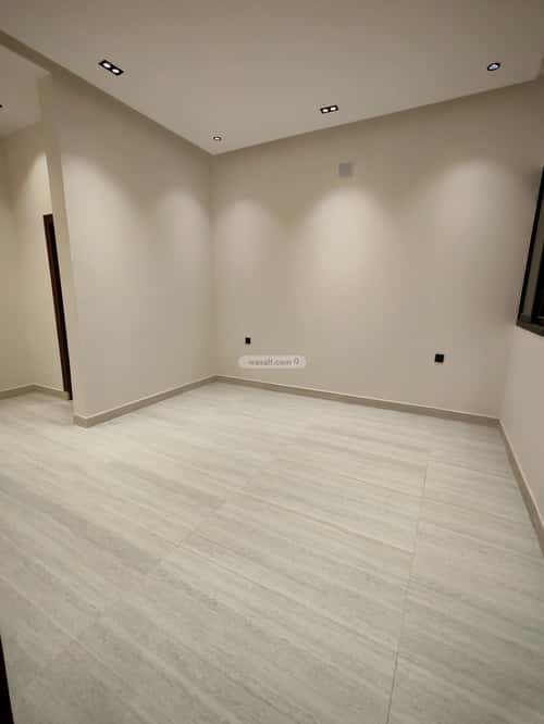5 bedroom floor in Al Janadriyah 12