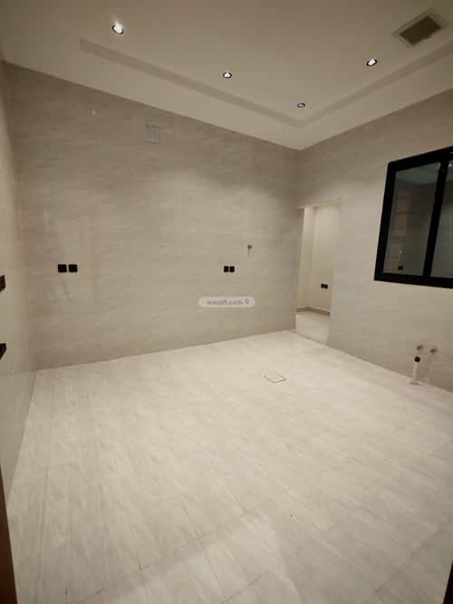 5 bedroom floor in Al Janadriyah 11