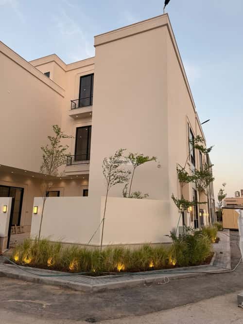 6 bedroom villa in Al Mahdiyyah 7