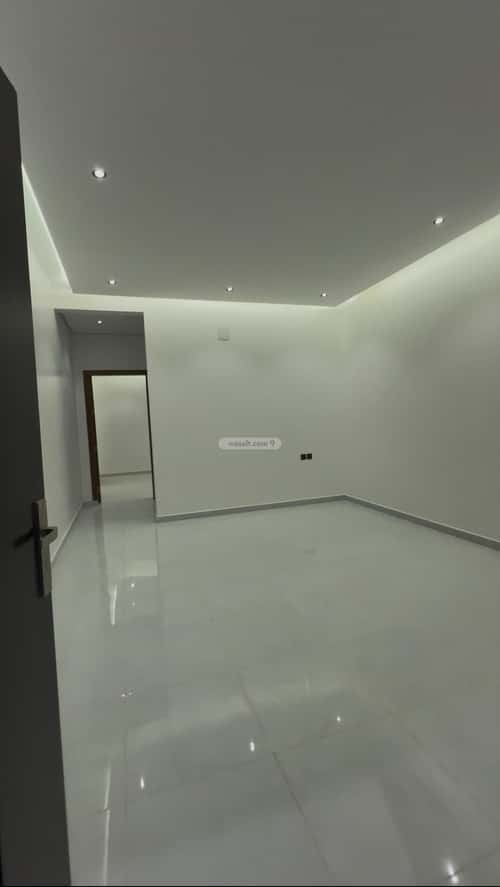 5 bedroom villa in Al Khaleej 5