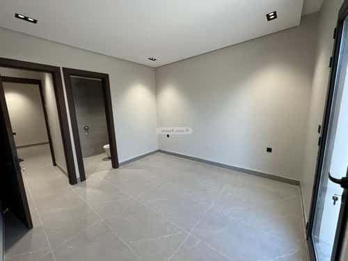 4 bedroom floor in Ishbiliyah 6