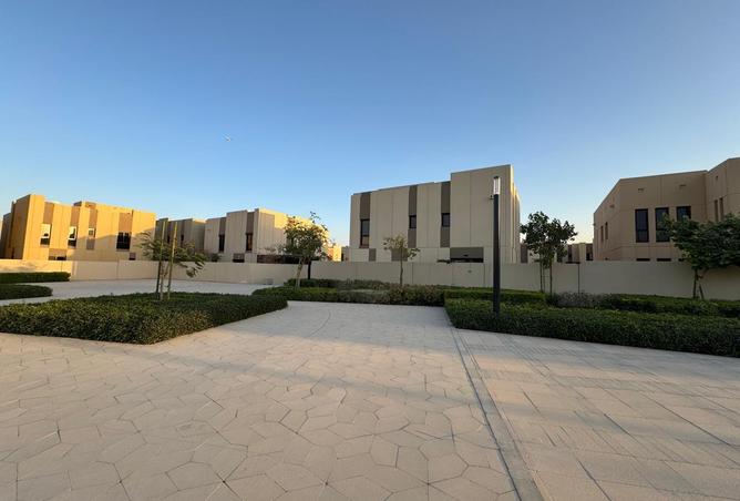 4 bedroom villa in Sidrah 2