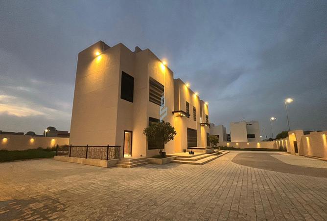 فيلا 7 غرف في Ar Rabwah 2