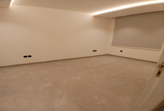4 bedroom villa in Al Rimal 2