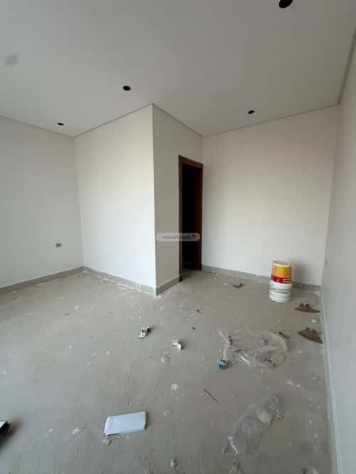 5 bedroom villa in Al Mahdiyyah 2