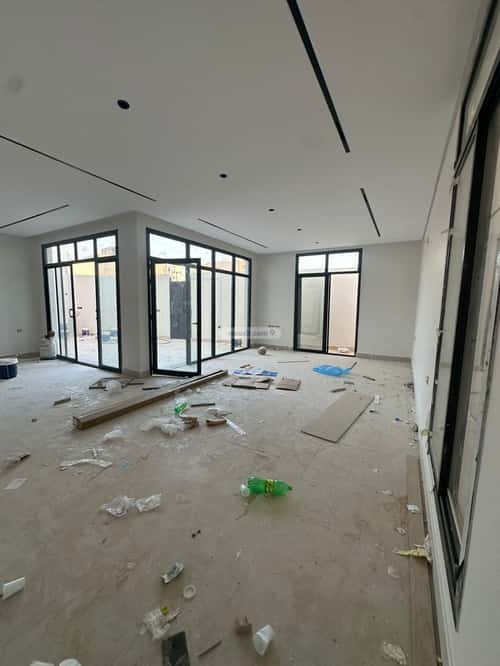 5 bedroom villa in Al Mahdiyyah 5