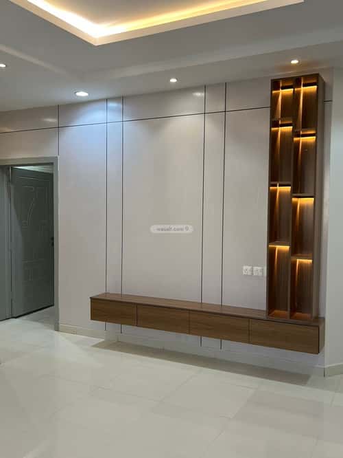 5 bedroom apartment in Dhahrat Laban 1