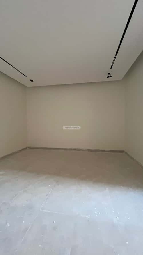 4 bedroom villa in Al Mahdiyyah 2