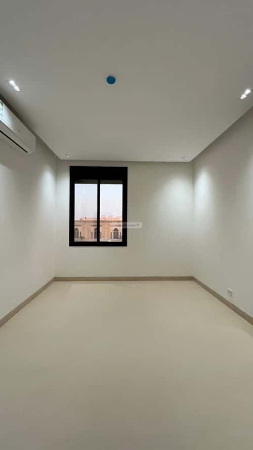 4 bedroom villa in Al Mahdiyyah 5