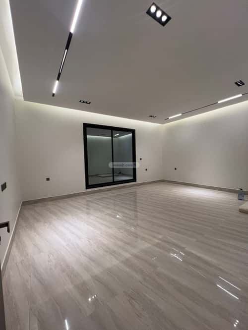 6 bedroom villa in Al Rimal 3