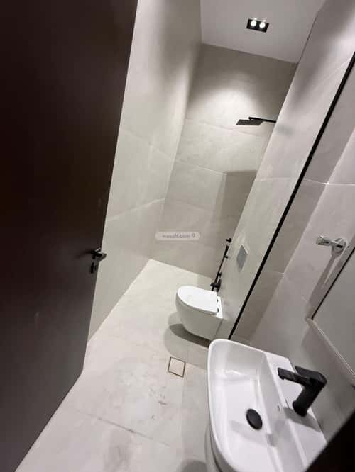 4 bedroom floor in Qurtubah 5