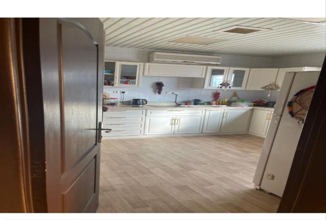 5 bedroom villa in Al Munsiyah 3