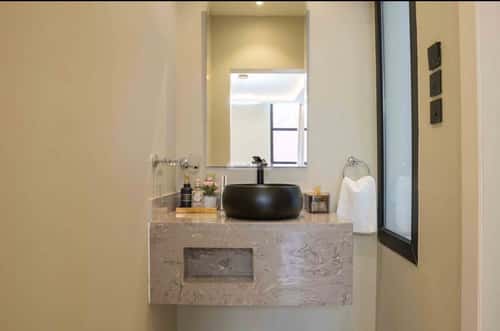 3 bedroom apartment in Al Rawdah 5