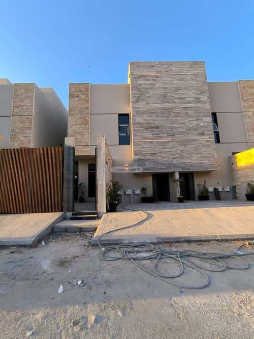 4 bedroom floor in Qurtubah 17