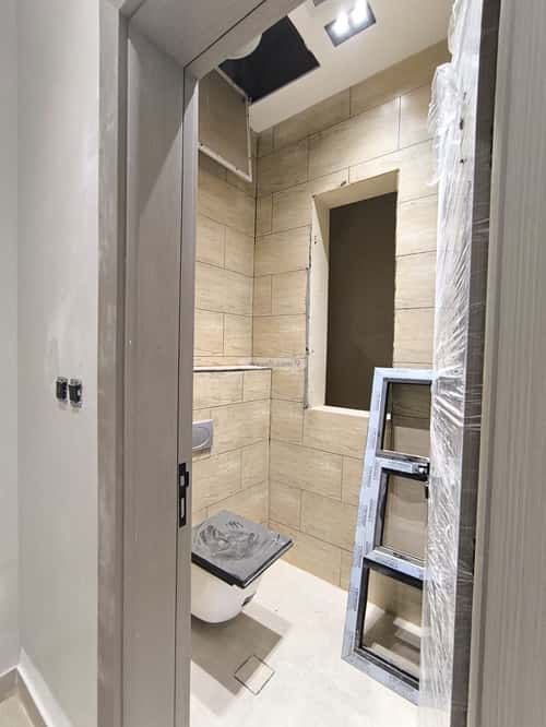 4 bedroom floor in Ishbiliyah 5