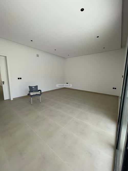 4 bedroom villa in Al Hazm 5