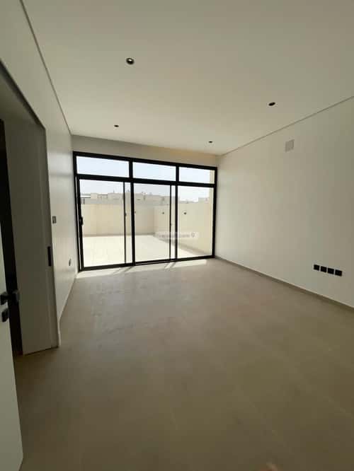 4 bedroom villa in Al Hazm 5