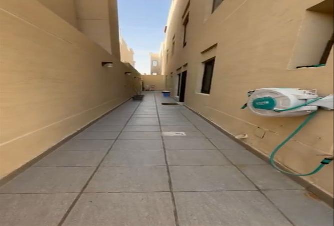 7 bedroom villa in Al Aridh 3
