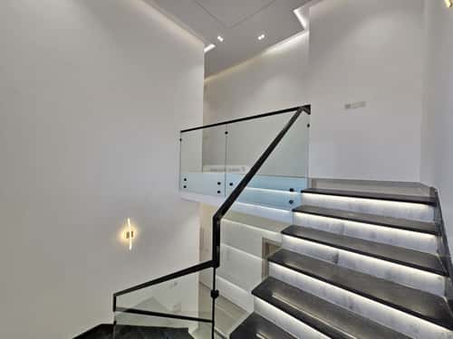 4 bedroom floor in Al Maizilah 4