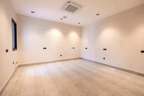 5 bedroom villa in Al Rimal 1