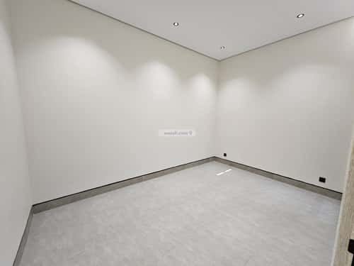 شقة 4 غرف في الرمال 5