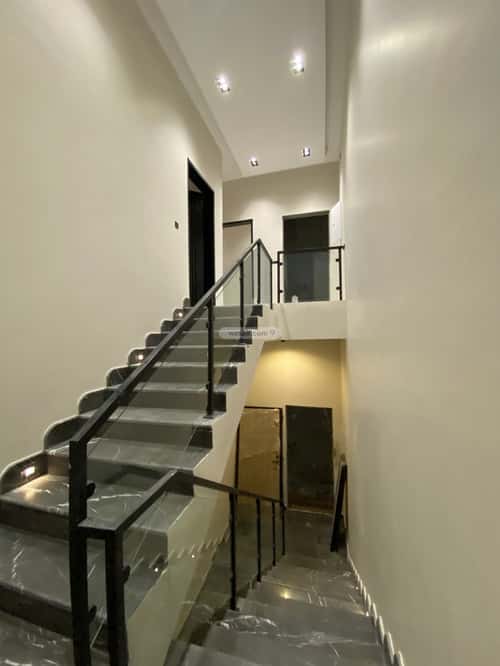 5 bedroom floor in Granada 3