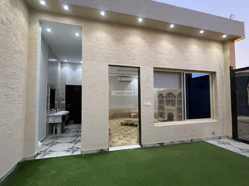 5 bedroom villa in Al Mahdiyyah 2