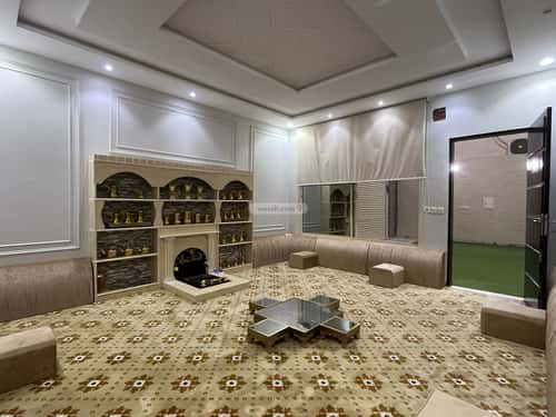 5 bedroom villa in Al Mahdiyyah 4