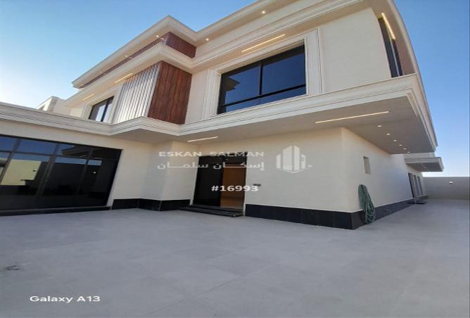 7 bedroom apartment in Al Rimal 3