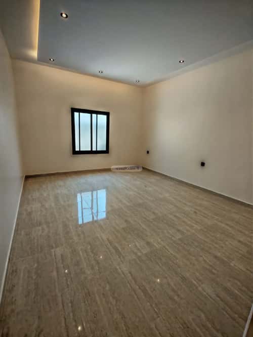 5 bedroom villa in Al Rimal 1