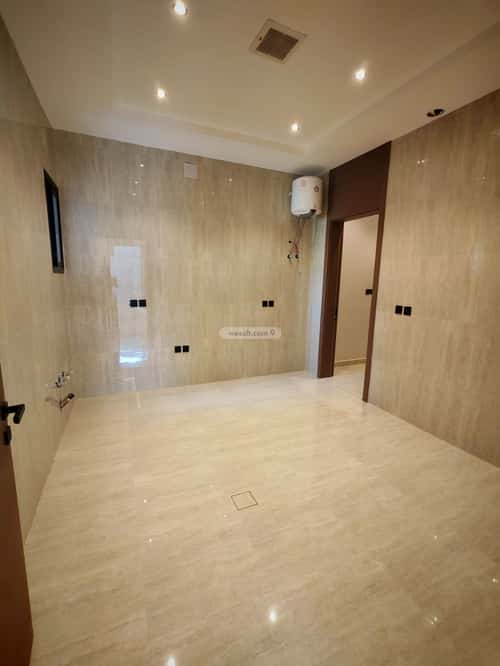 5 bedroom villa in Al Rimal 14