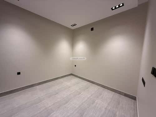 4 bedroom villa in Al Aridh 5