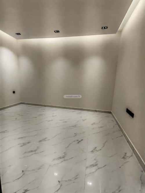 4 bedroom floor in Al Munsiyah 1